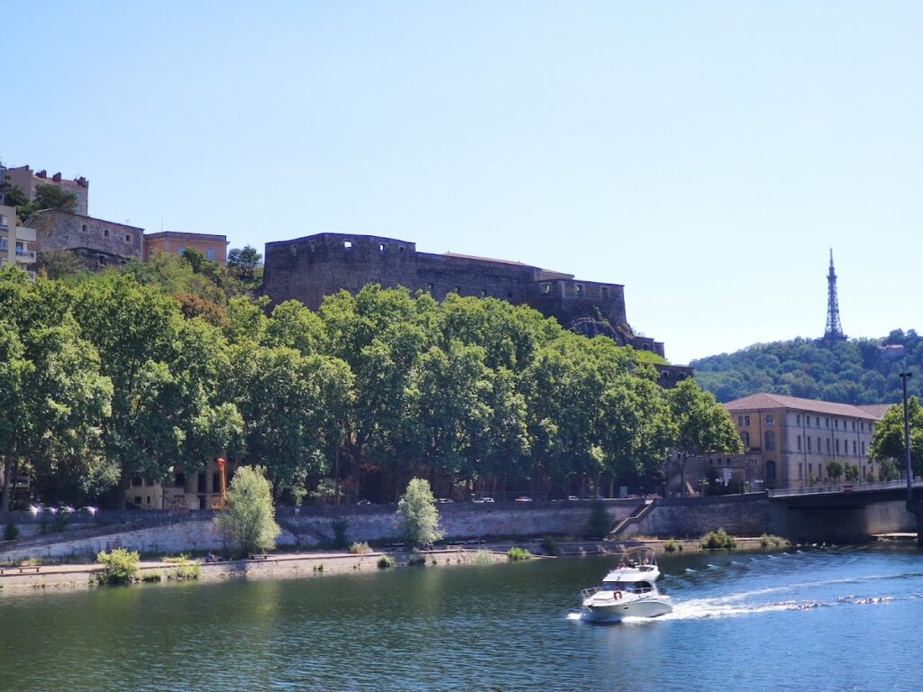 Fort Saint-Jean: A Historic Fortification in Lyon 2 Fort Saint-Jean