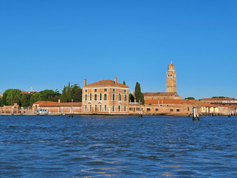 Palazzo Contarini dal Zaffo: A Renaissance Palace in Venice