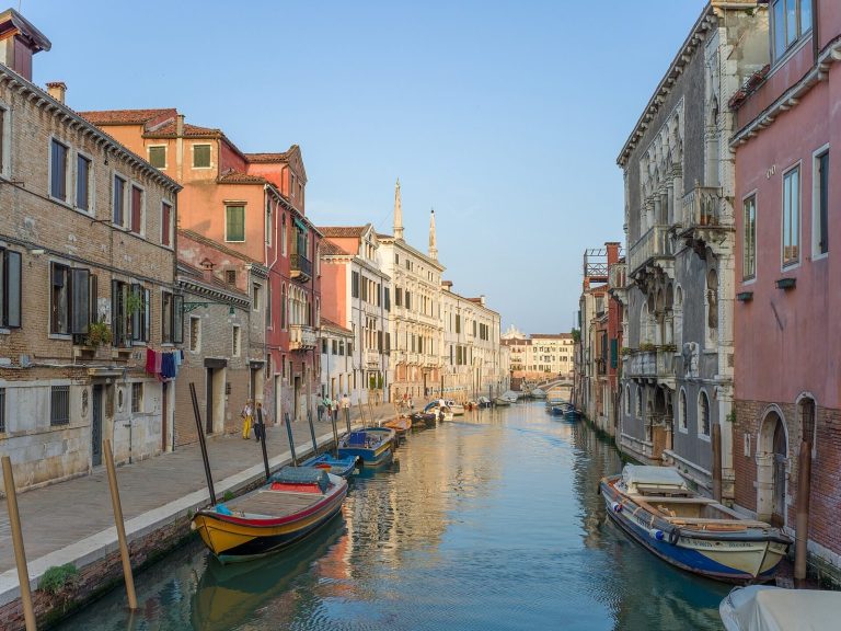 Palazzo Contarini dal Zaffo: A Renaissance Palace in Venice