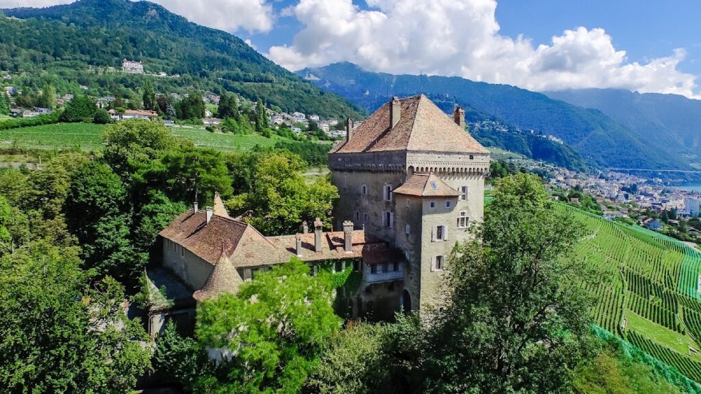Châtelard Castle with Fountain: A Fortified Keep in Montreux, Switzerland 1 Châtelard Castle with fountain