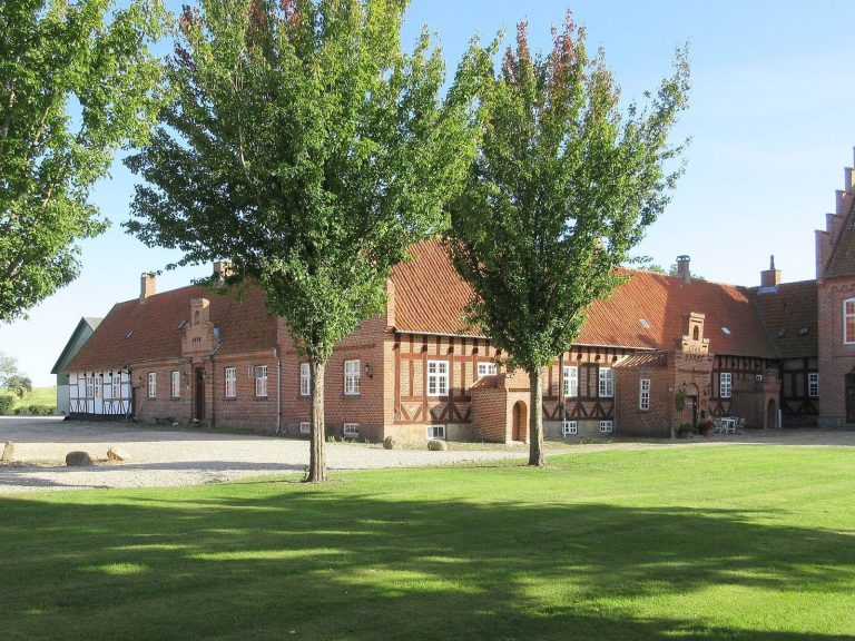 Knabstrup Manor: A Historicist Estate in Denmark