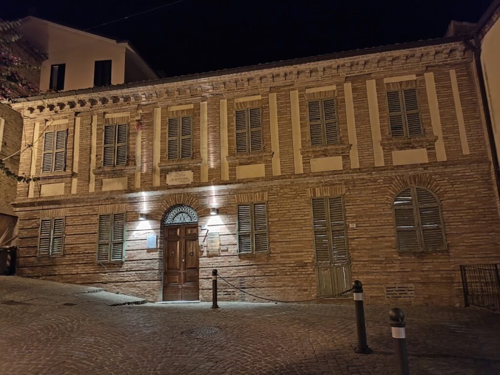 Palazzo Piacentini: A Historic Palace and Cultural Center in San Benedetto del Tronto 2 Palazzo Piacentini