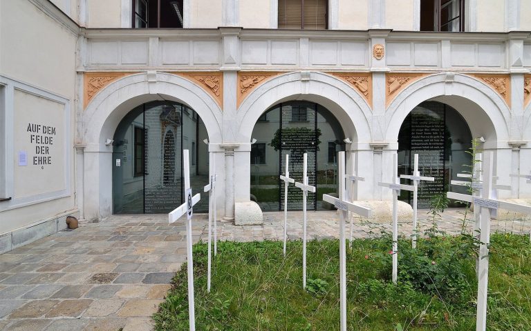 Palais Porcia: A Renaissance Palace and Government Residence in Vienna