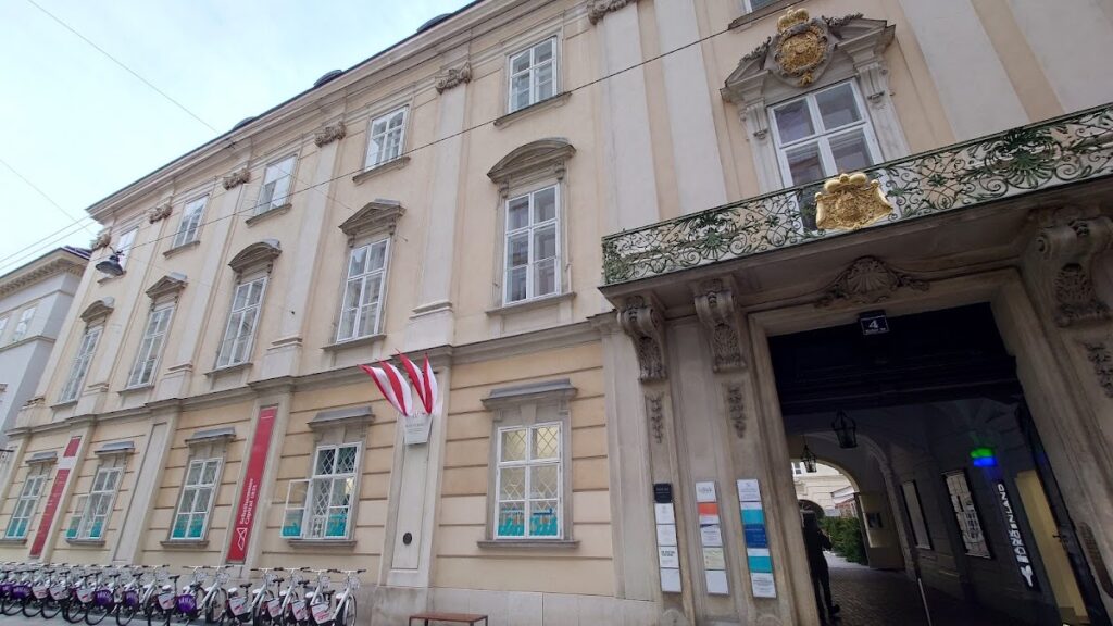 Palais Esterházy: An Urban Palace in Vienna 1 Palais Esterházy