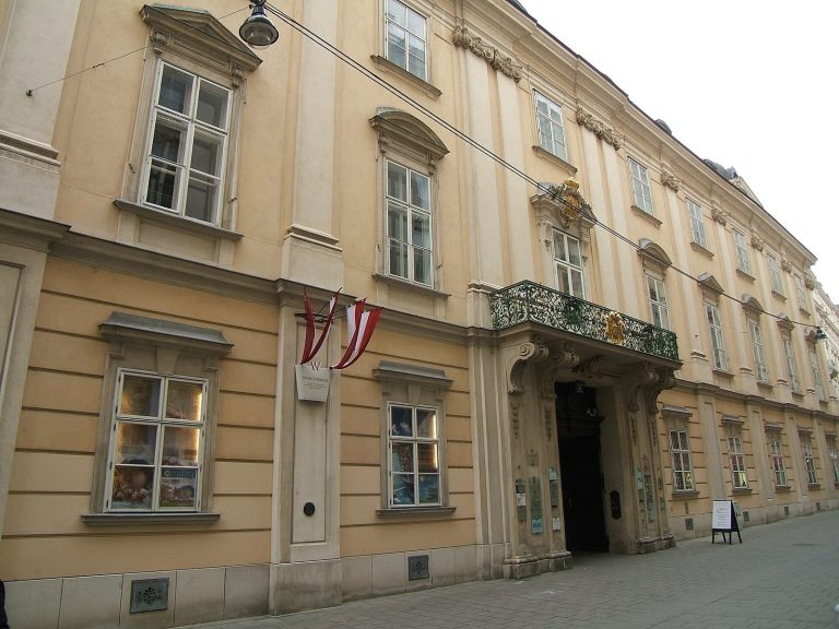 Palais Esterházy: An Urban Palace in Vienna
