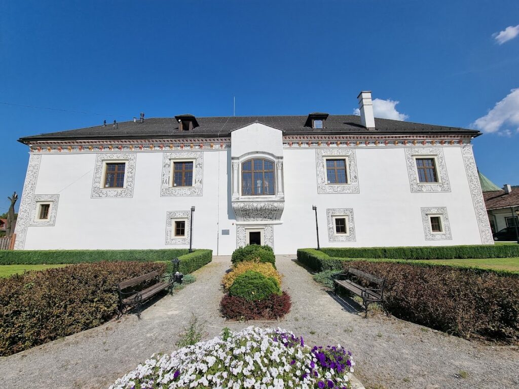 Bytča Castle: A Renaissance Noble Residence in Slovakia 2 Bytča Castle