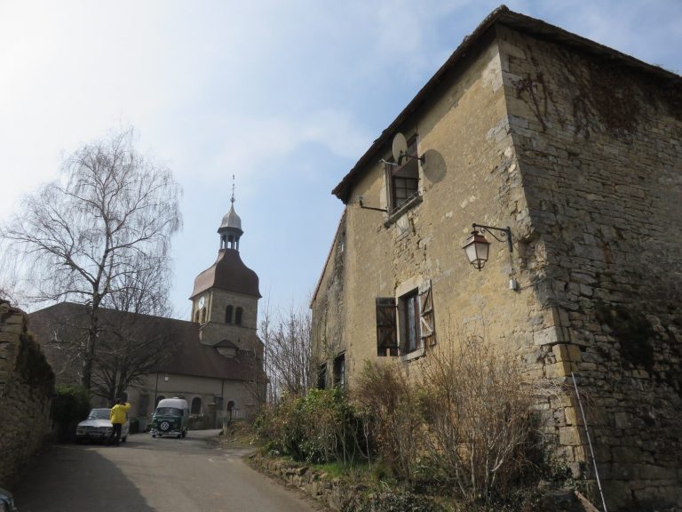 Prieuré de Saint-Lothain: A Former Benedictine Priory in France