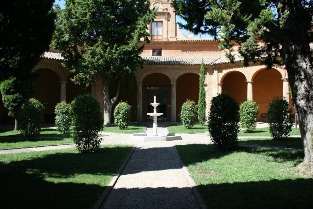 Palace of the Kings of Aragon: Royal Residence and Museum in Huesca 1 Palace of the Kings of Aragon