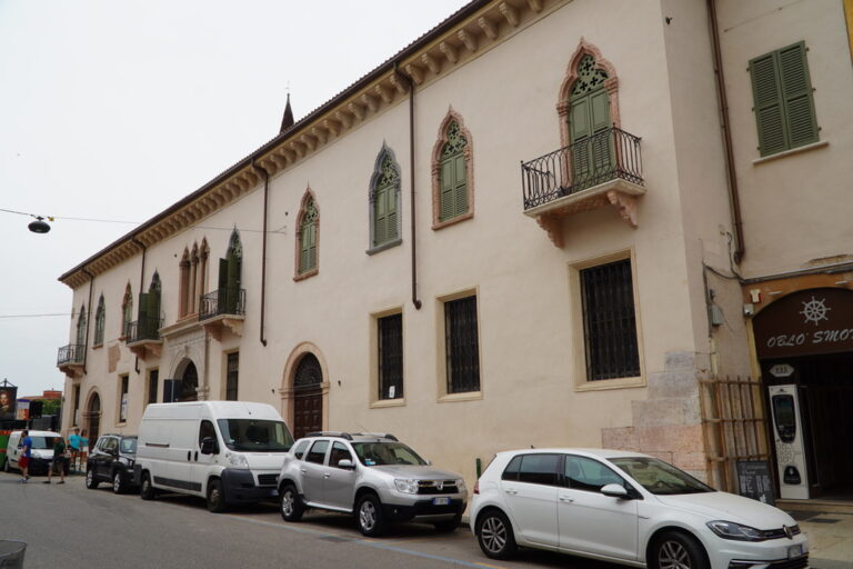 Palazzo Bottagisio: A Gothic Noble Residence in Verona