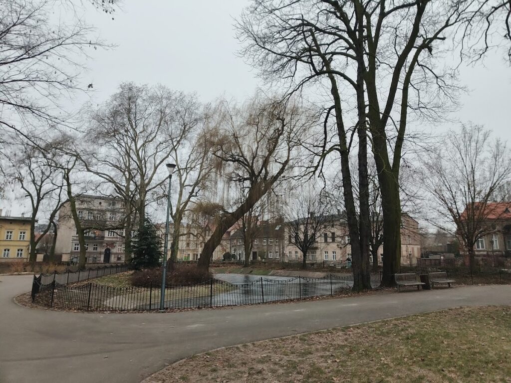 Palace in Leszno: A Baroque Residence and Administrative Landmark in Poland 2 Palace in Leszno