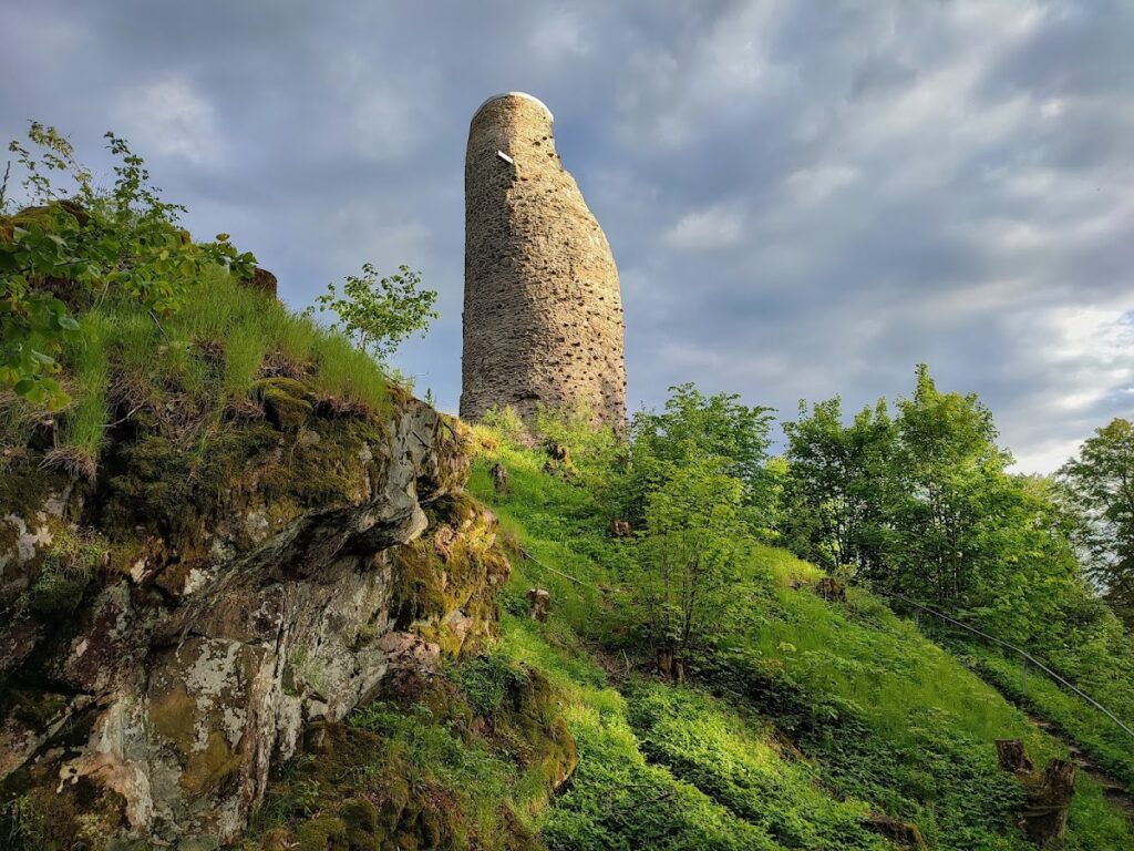 Reichenstein Castle Ruins: A Medieval Hilltop Fortress in Germany 2 Burgruine Reichenstein