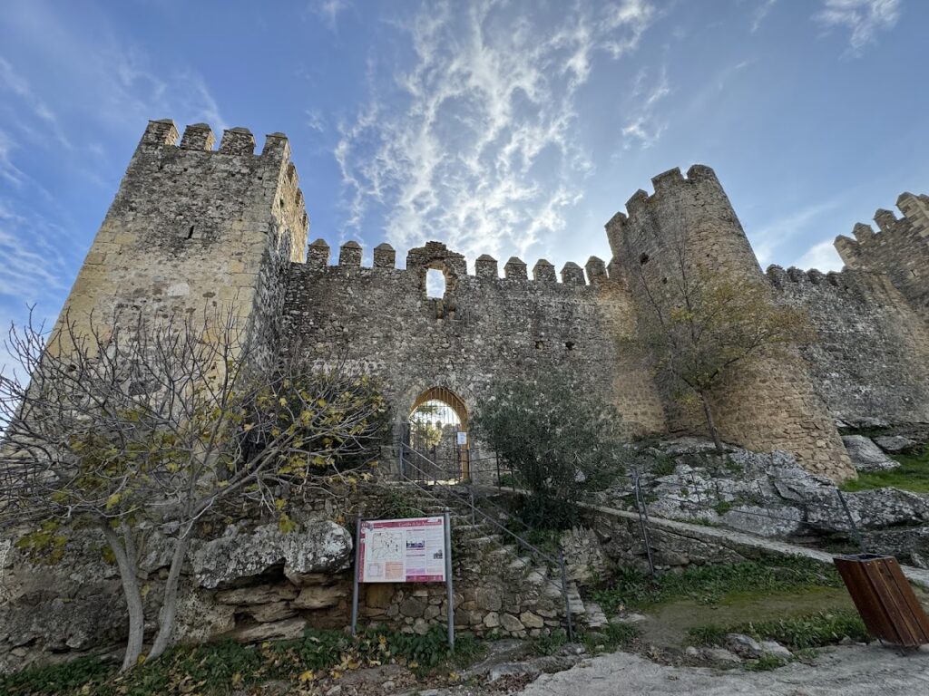 Castle of las Aguzaderas: A Medieval Fortress Defending a Spring in Spain 2 Castillo de las Aguzaderas