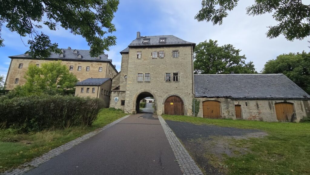 Frauenstein Castle: A Medieval Border Fortress in Germany 2 Frauenstein Castle