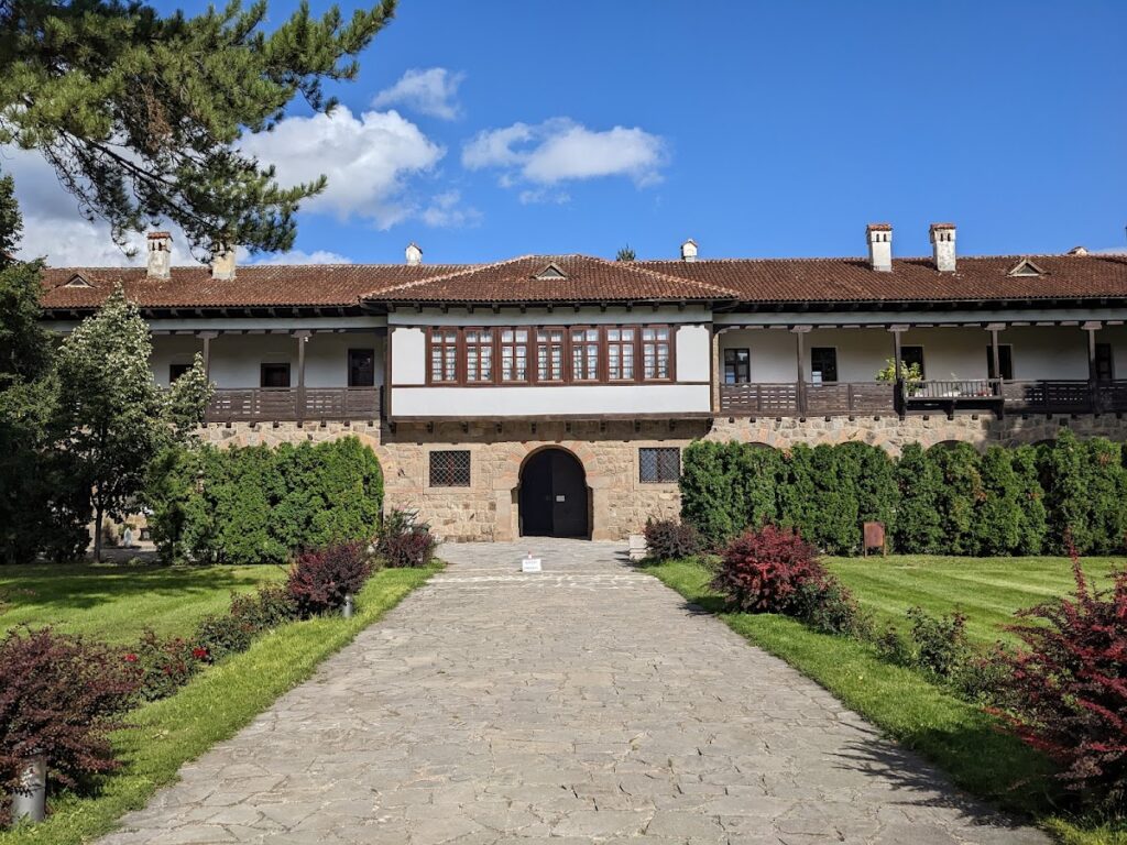 Gračanica Monastery: A Serbian Orthodox Medieval Foundation in Serbia 3 Gračanica monastery