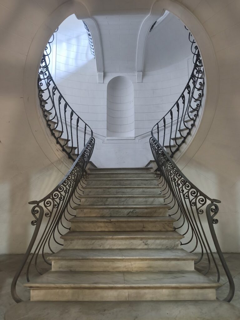 Palazzo Albertini di Cimitile: An 18th-Century Historic Palace in Naples