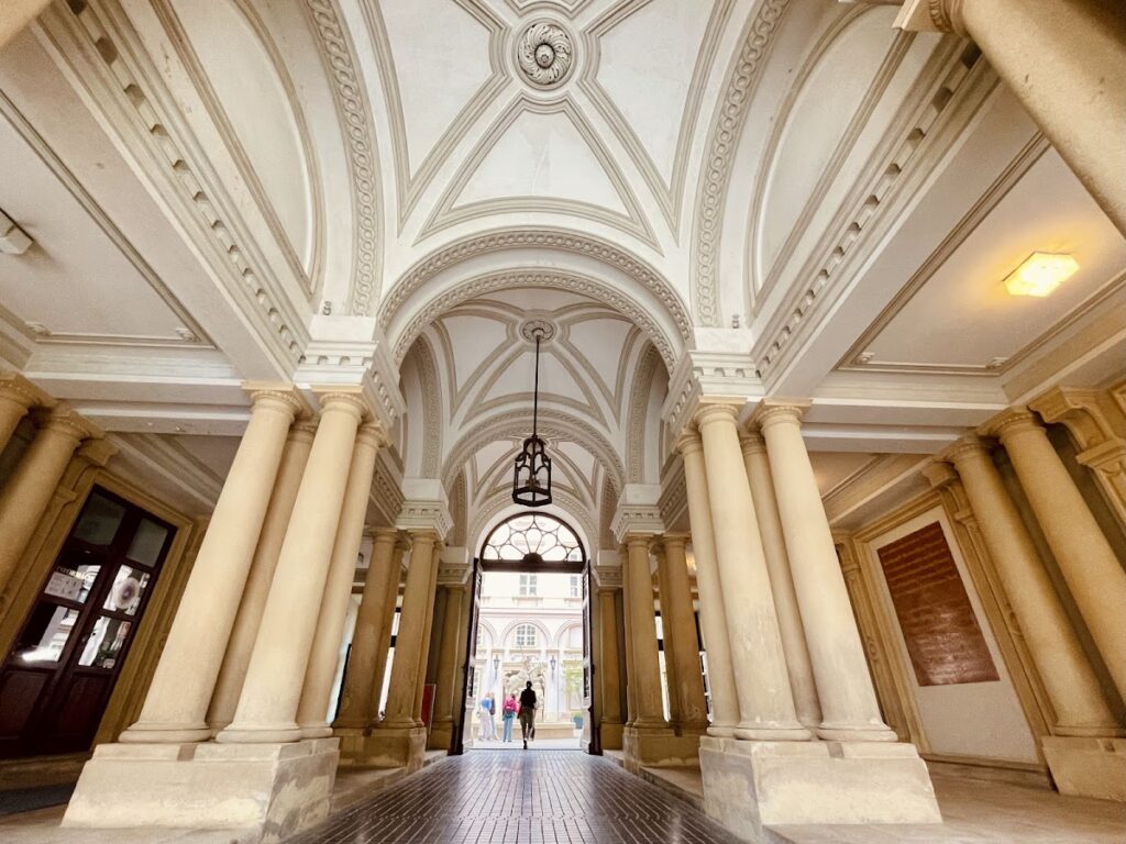Primate’s Palace: An Archiepiscopal and Civic Landmark in Bratislava 4 Primate's Palace