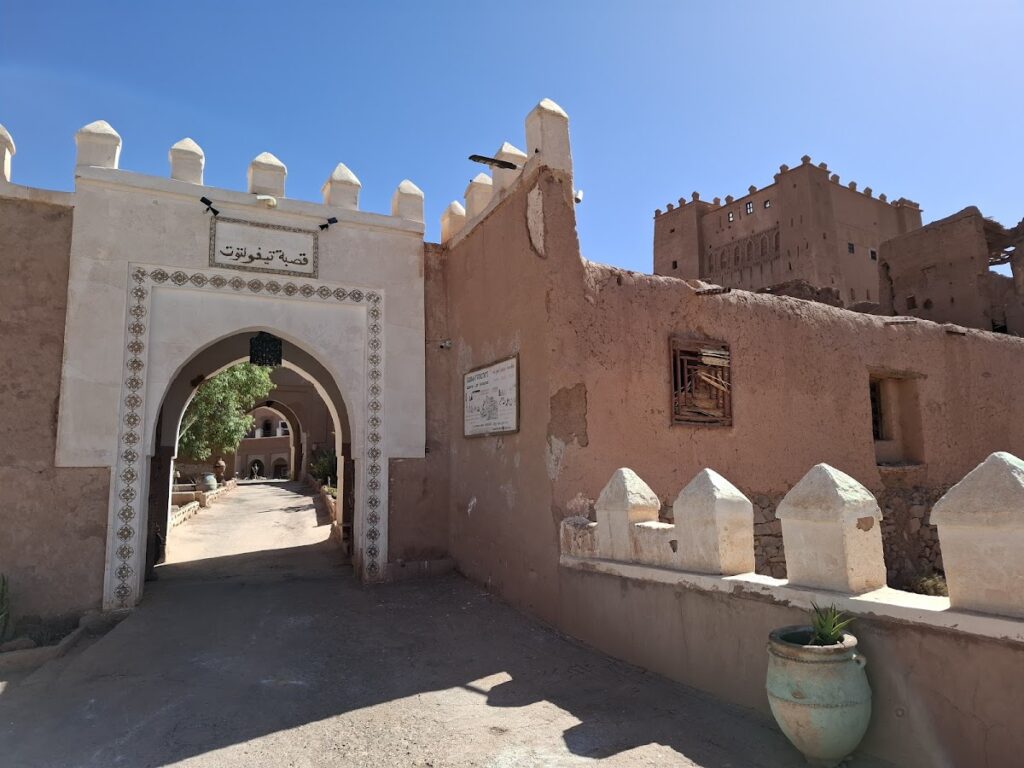 Kasbah of Tifoultoute: A Seventeenth-Century Guest Fortress in Morocco 3 Kasbah of Tifoultoute