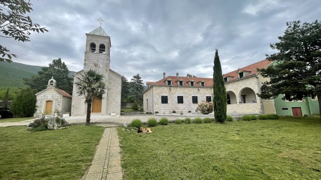 Dragović Monastery: A Serbian Orthodox Monastic Center in Croatia 2 Dragović monastery