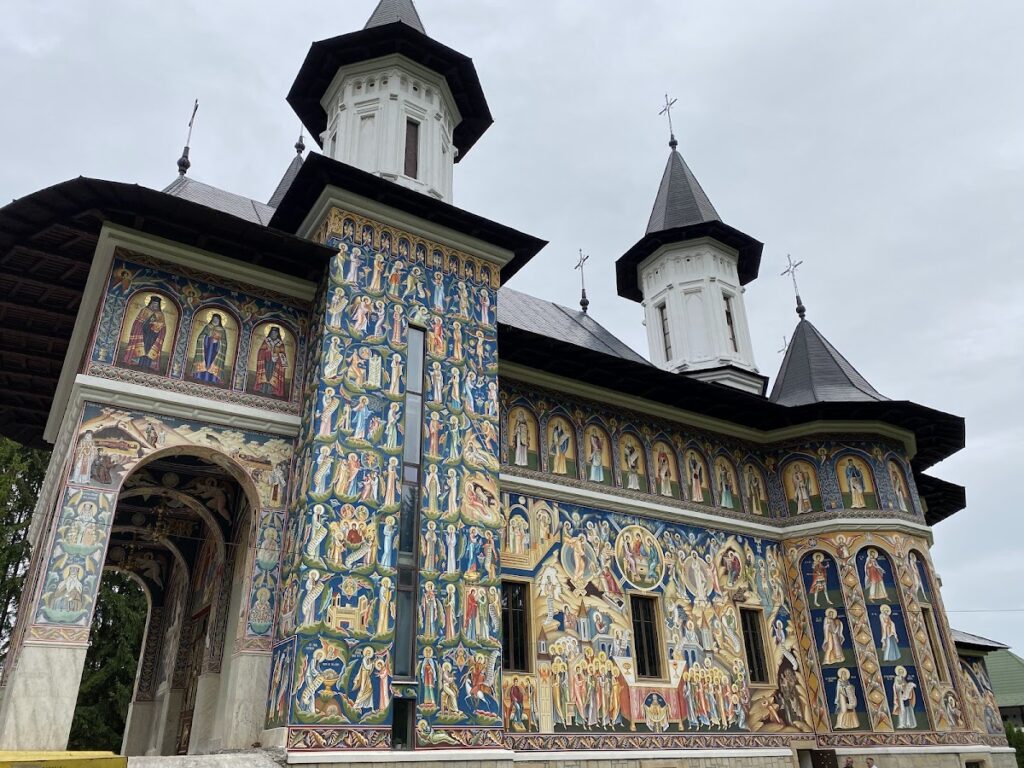 Neamț Monastery: A Medieval Orthodox Monastic and Cultural Center in Romania 2 Neamț Monastery