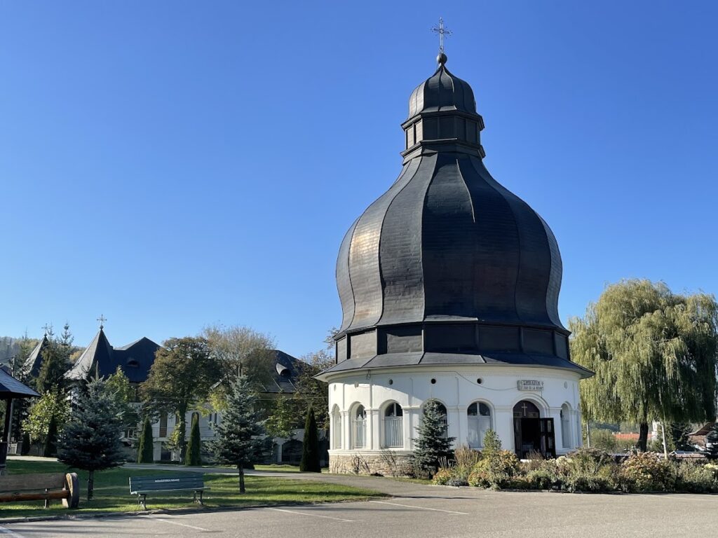 Neamț Monastery: A Medieval Orthodox Monastic and Cultural Center in Romania 4 Neamț Monastery