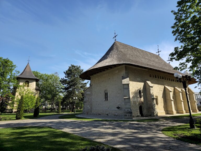 Bogdana Monastery: Medieval Moldavian monastic church and dynastic necropolis