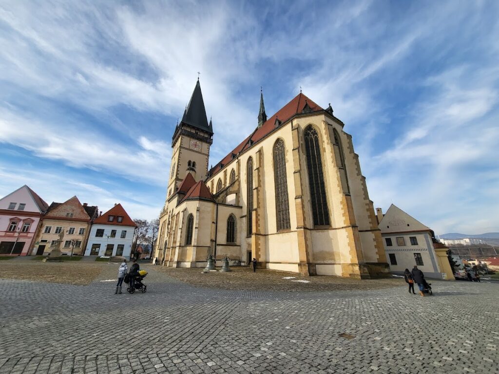 Basilica of St. Giles: A Late Gothic Parish Church in Bardejov, Slovakia 1 Basilica of St. Giles