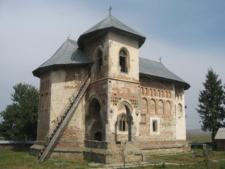 Saint Nicholas Church in Bălinești, Suceava: A Moldavian Noble Estate Church
