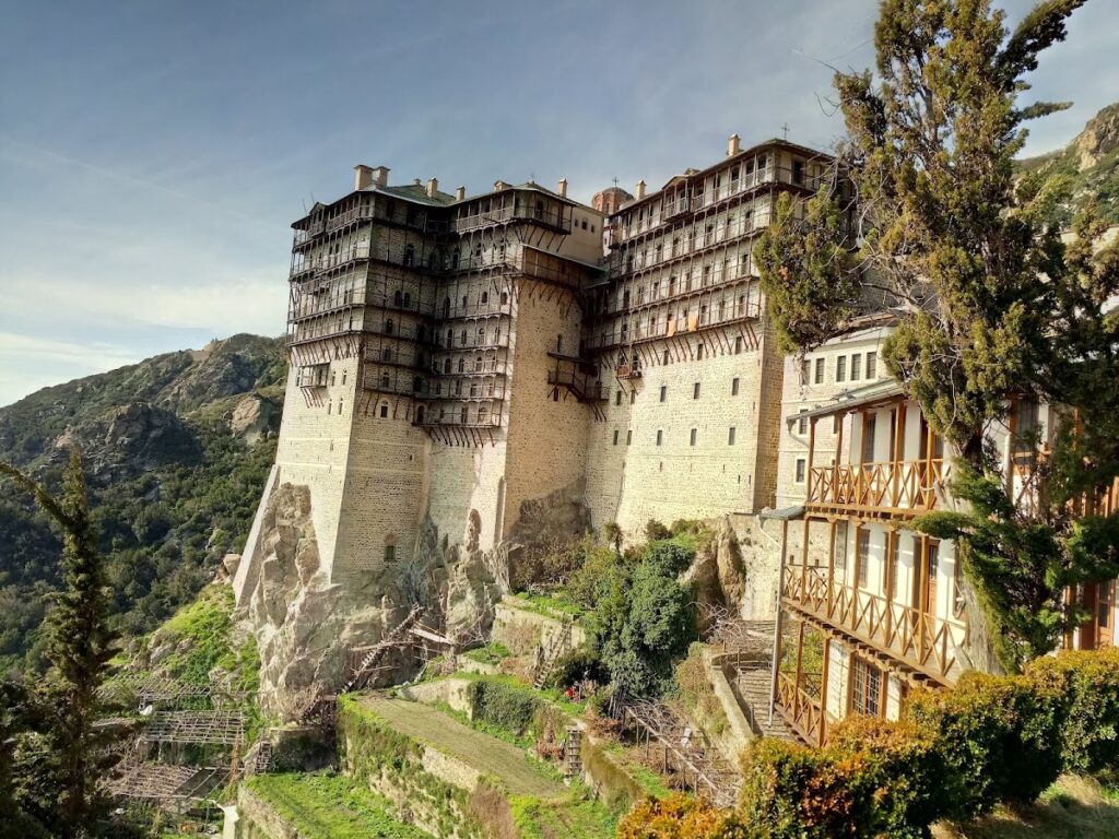 Simonopetra Monastery: An Athonite Monastic Foundation in Greece 1 Simonopetra monastery