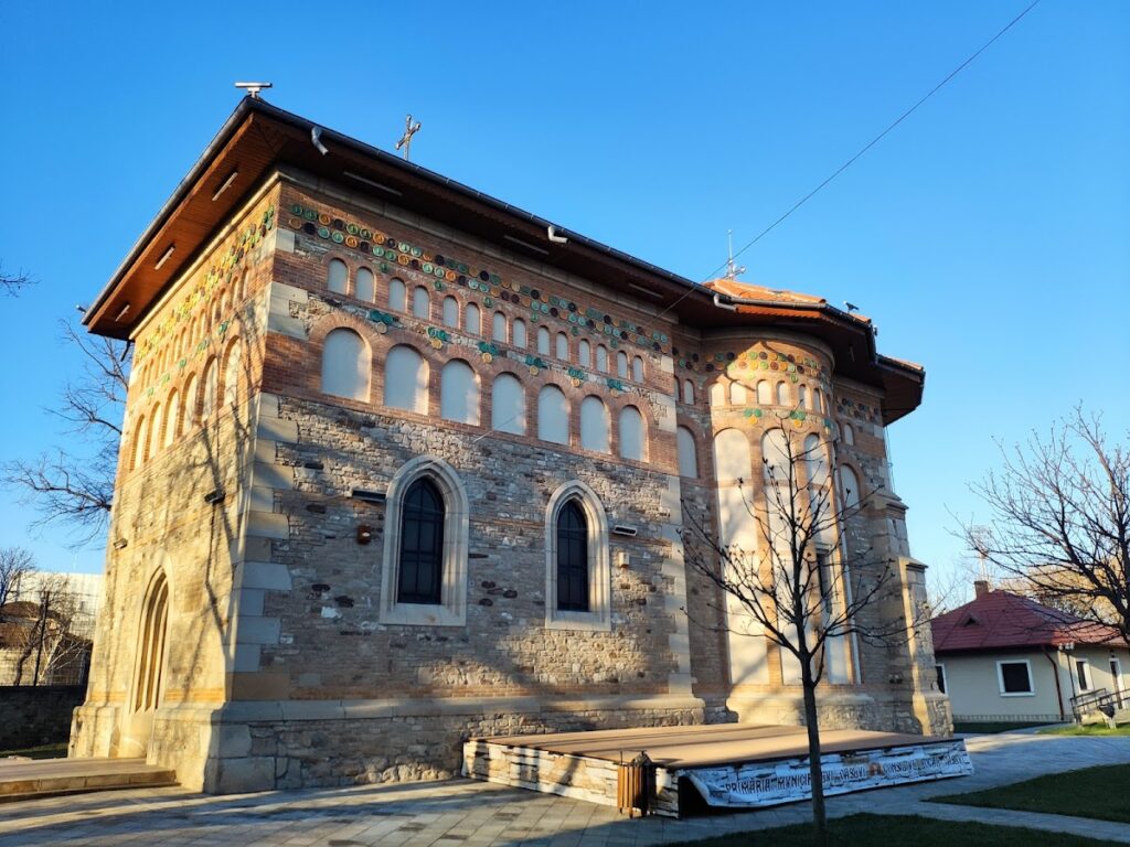 Princely Church of the Beheading of John the Baptist in Vaslui: A Moldavian Court Chapel 1 Princely church of the Beheading of John the Baptist in Vaslui
