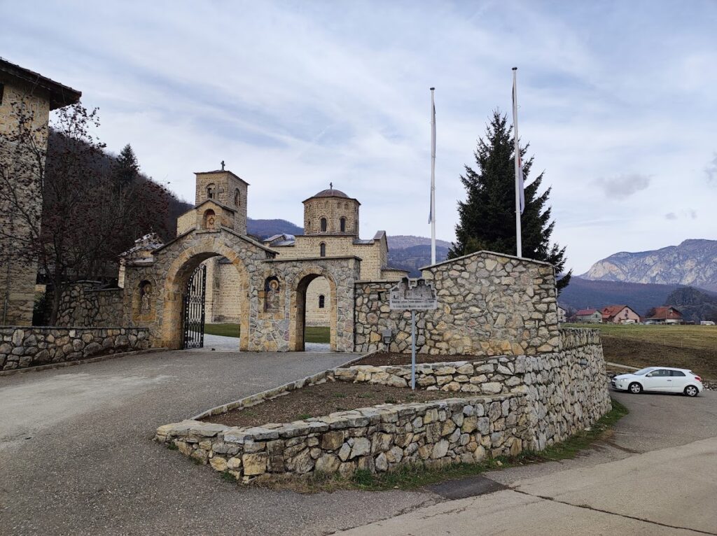 Đurđevi Stupovi: A Serbian Orthodox Monastery and Episcopal Seat in Montenegro 2 Đurđevi Stupovi