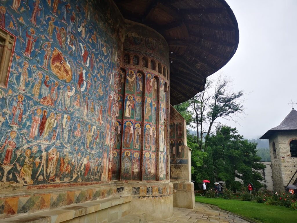 Voroneț Monastery: A Medieval Moldavian Orthodox Monastic Complex 4 Voroneț Monastery