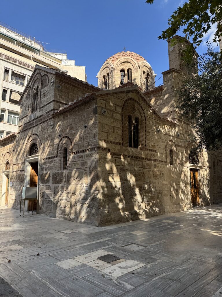Agii Theodori: A Middle Byzantine Church in Athens