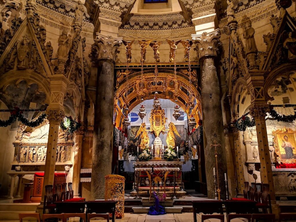 Cathedral of Saint Domnius: A Roman Mausoleum and Catholic Cathedral in Split 4 Cathedral of Saint Domnius