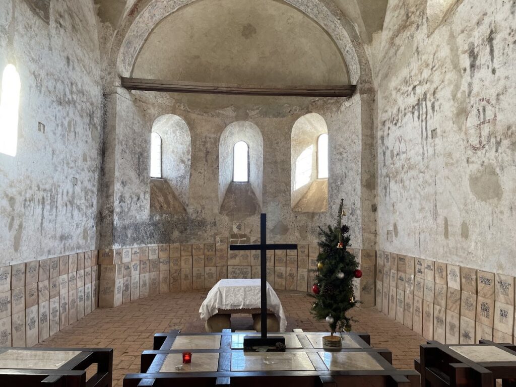 St. Michael's Fortified Church in Cisnădioara: A Romanesque Monument in Transylvania 2 St. Michael's fortified church in Cisnadioara