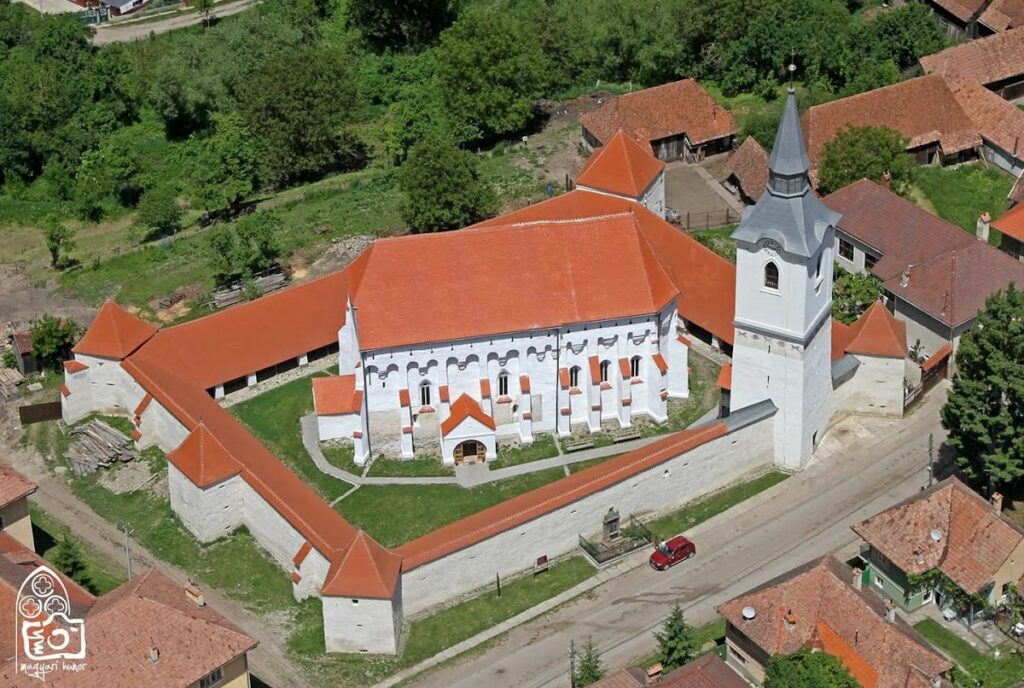 Dârjiu fortified church
