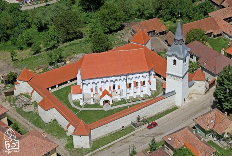 Dârjiu Fortified Church: A Medieval Székely Defensive Church in Romania