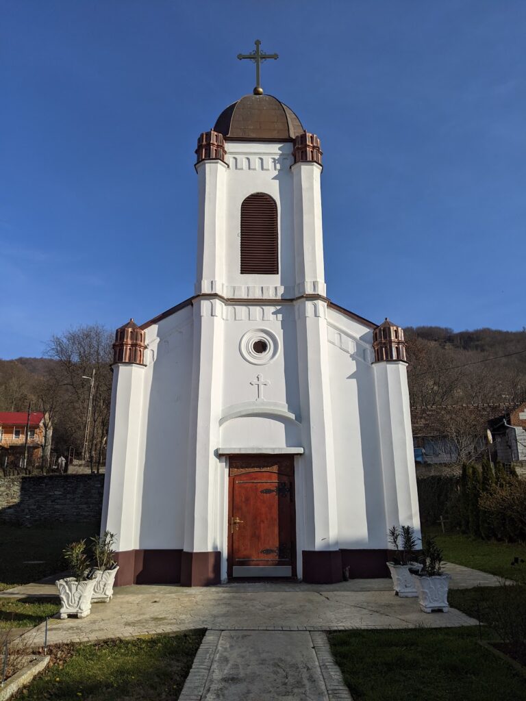 Bazjaš Monastery: A Medieval Serbian Orthodox Foundation in Romania