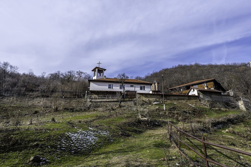Sts. Michael and Gabriel Church: The Katholikon of Kucheviste Monastery 2 Sts. Michael and Gabriel Church
