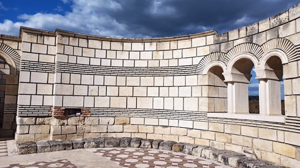 Great Basilica, Pliska: A Cathedral Complex of Early Medieval Bulgaria 4 Great Basilica, Pliska