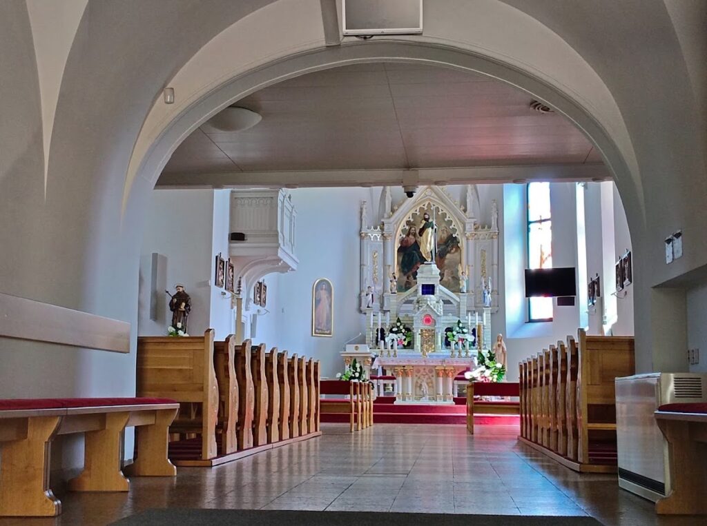 Saint James the Greater Church, Kysucké Nové Mesto: A Historic Parish Church in Slovakia 2 Saint James the Greater church, Kysucké Nové Mesto