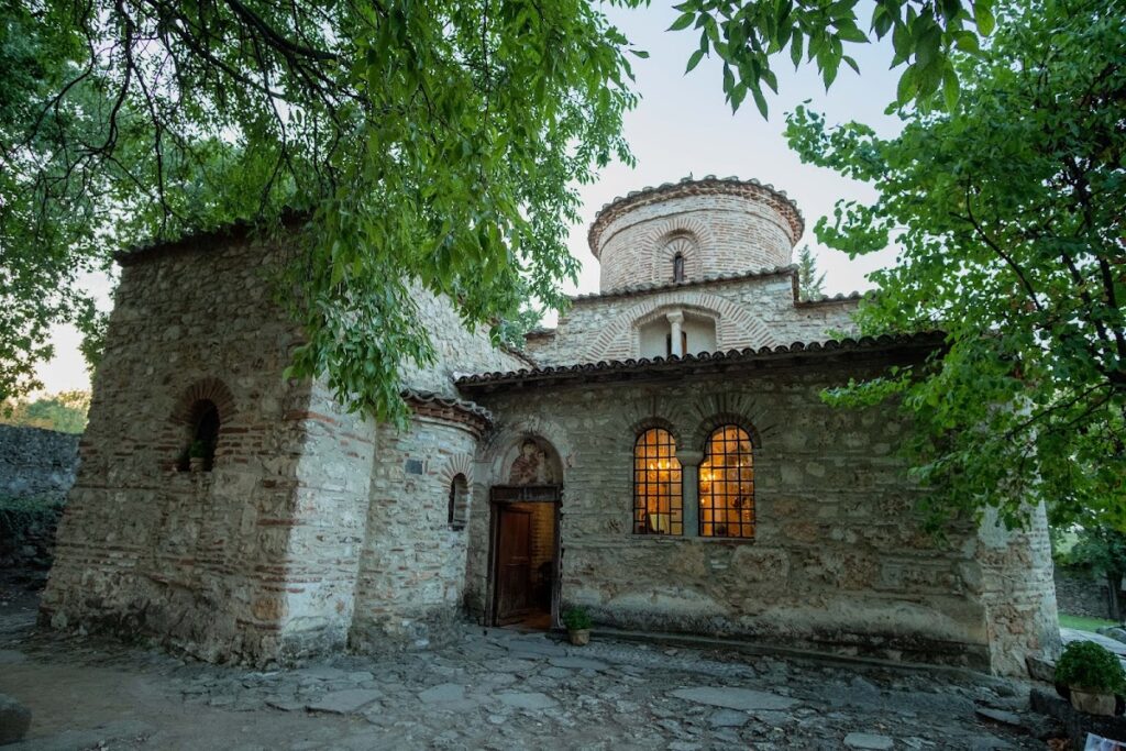 Saint Mary Kondariotissa Church: A Byzantine Monument in Greece 3 Saint Mary Kondariotissa Church