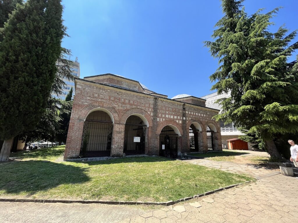 Old Mosque: An Early Ottoman Mosque and Museum of Religions in Bulgaria 2 Old Mosque