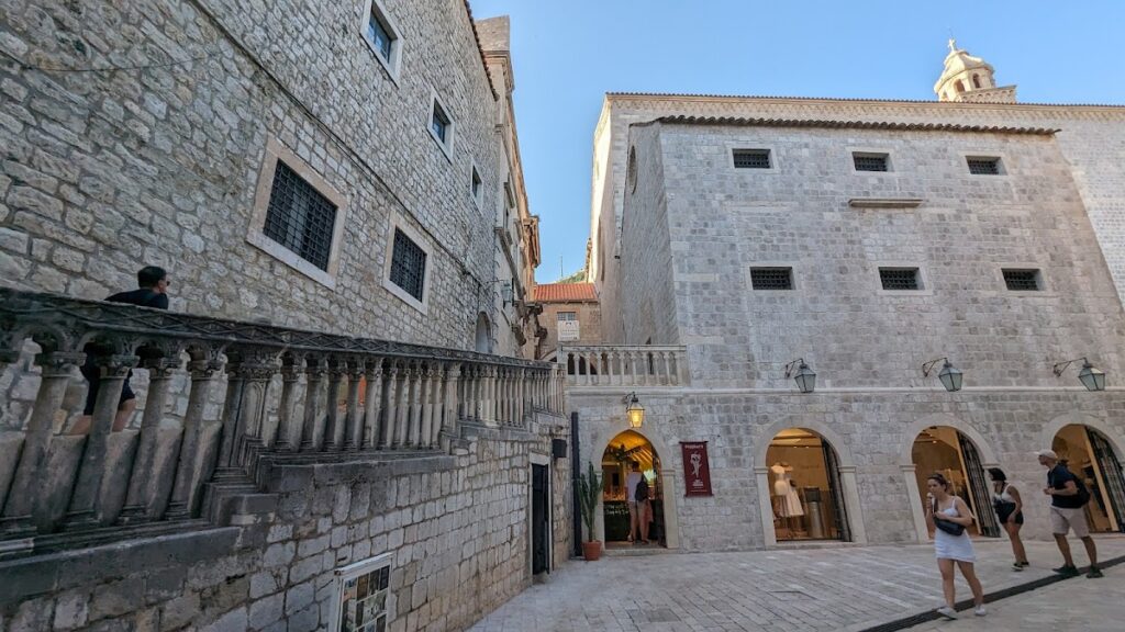 Franciscan Church and Monastery: A Historic Catholic Monastery in Dubrovnik 5 Franciscan Church and Monastery