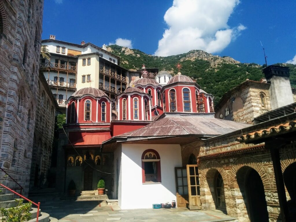 Osiou Gregoriou Monastery: An Athonite Monastic Complex in Greece 3 Osiou Gregoriou monastery