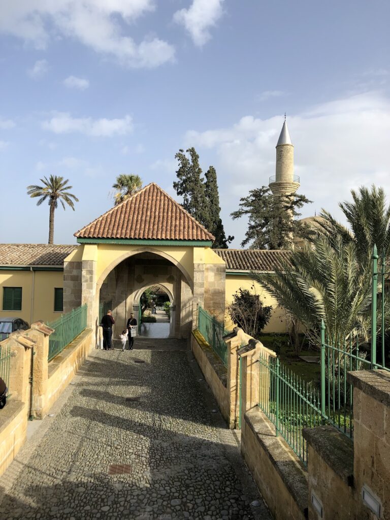 Hala Sultan Tekke: An Ottoman Mosque and Religious Complex in Cyprus 4 Hala Sultan Tekke