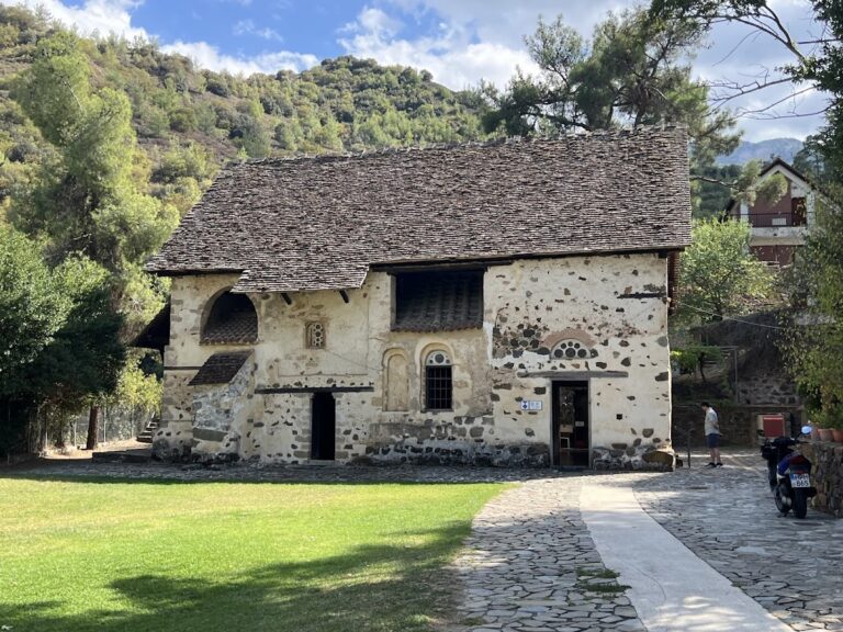 Church of St. Nicholas of the Roof: An Eleventh-Century Byzantine Monastery Church in Cyprus