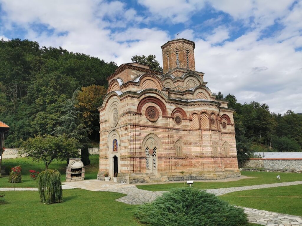 Kalenić Monastery: A Morava-Style Serbian Orthodox Endowment 1 Kalenić monastery