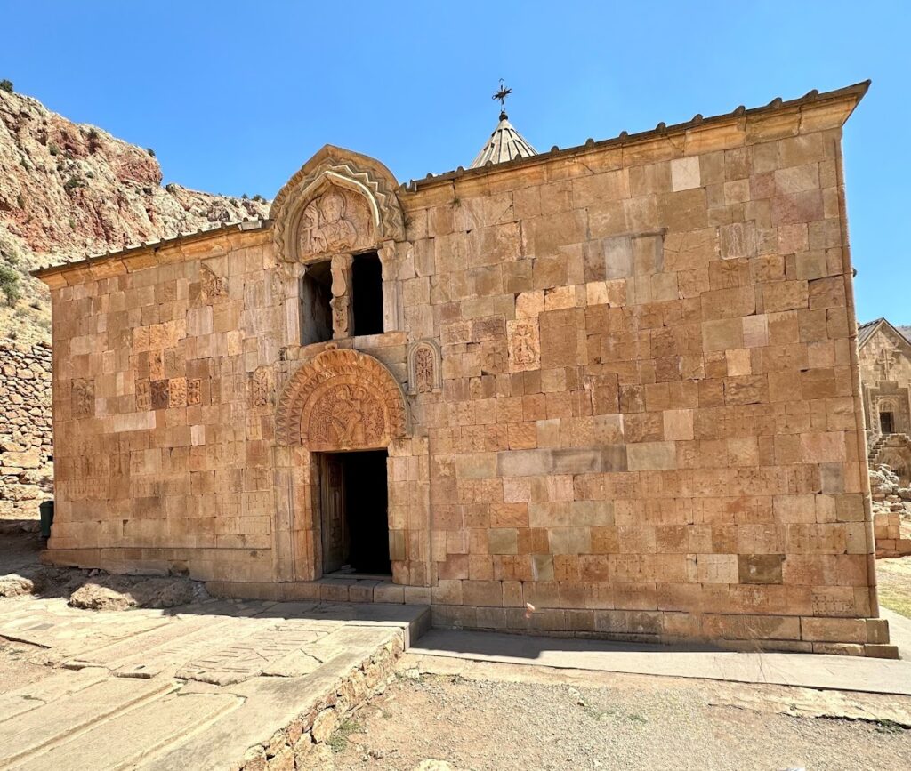 Noravank: An Armenian Apostolic Monastic Complex in Armenia 2 Noravank