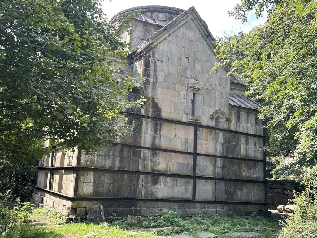 Jukhtak Vank: A Medieval Armenian Monastic Complex near Dilijan 1 Jukhtak Vank