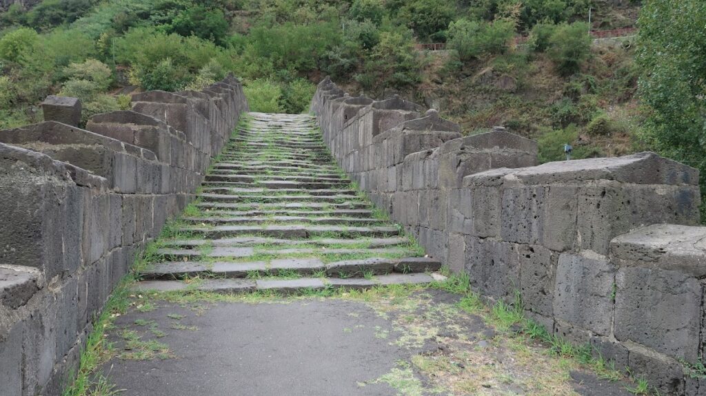 Sanahin Bridge: A Medieval Stone Arch Bridge in Armenia 2 Sanahin Bridge